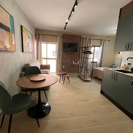 Cornelias Estudio 5b *